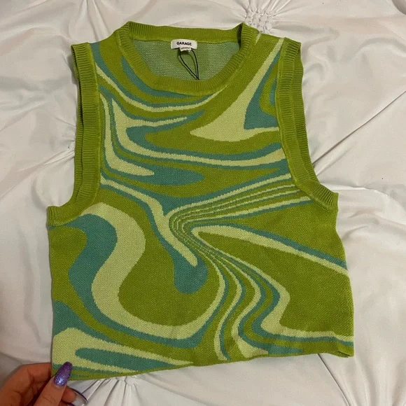 Garage top - Picture 2 of 2